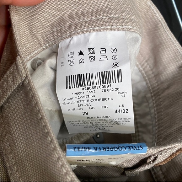 Brax Khaki Cooper Fancy Jean-Like Pants in Sand Colorway NWT Size 44/32 - Picture 3 of 4